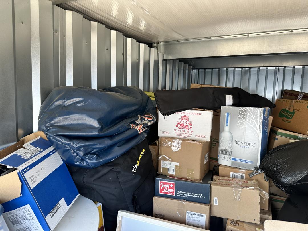 Storage Unit Auction in Shreveport, LA at Ellerbe Storage Center ends