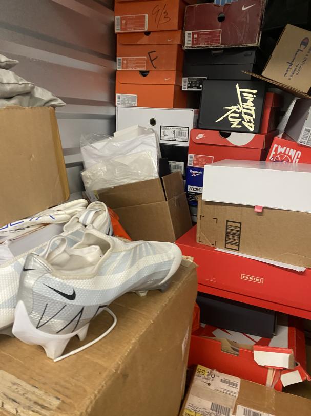 Storage Unit Auction in Jersey City, NJ at Delta SelfStorage Jersey