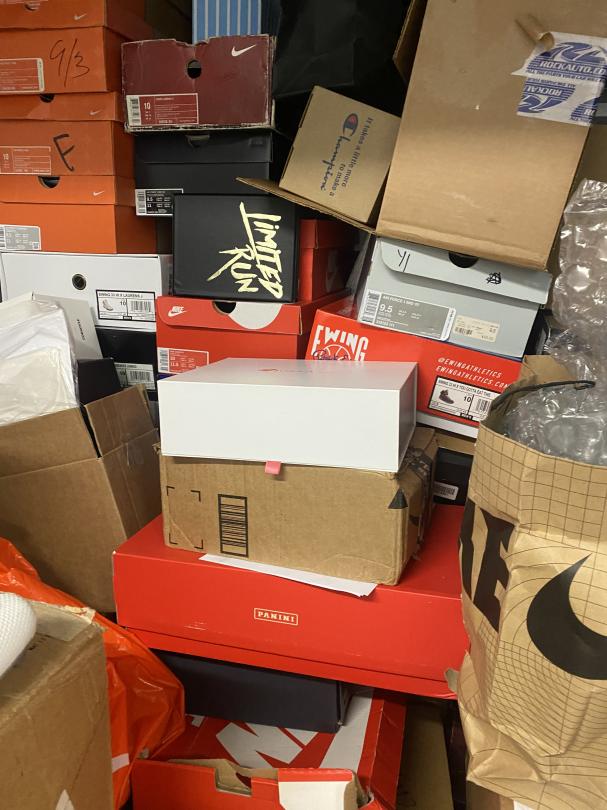 Storage Unit Auction in Jersey City, NJ at Delta SelfStorage Jersey