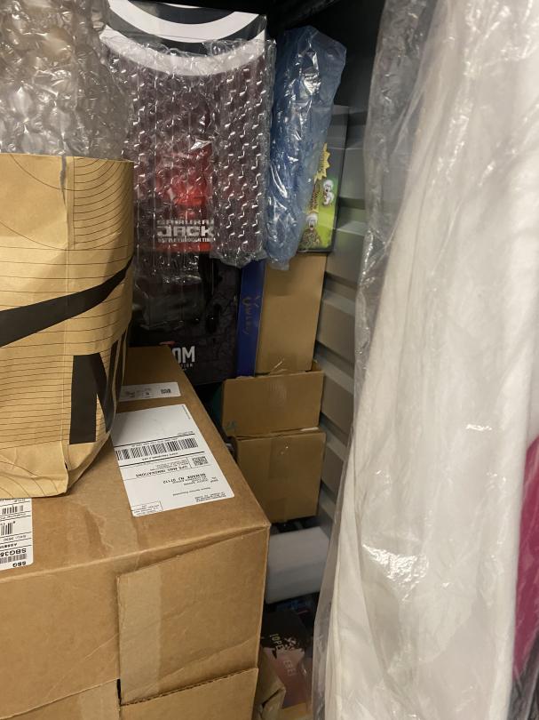 Storage Unit Auction in Jersey City, NJ at Delta SelfStorage Jersey