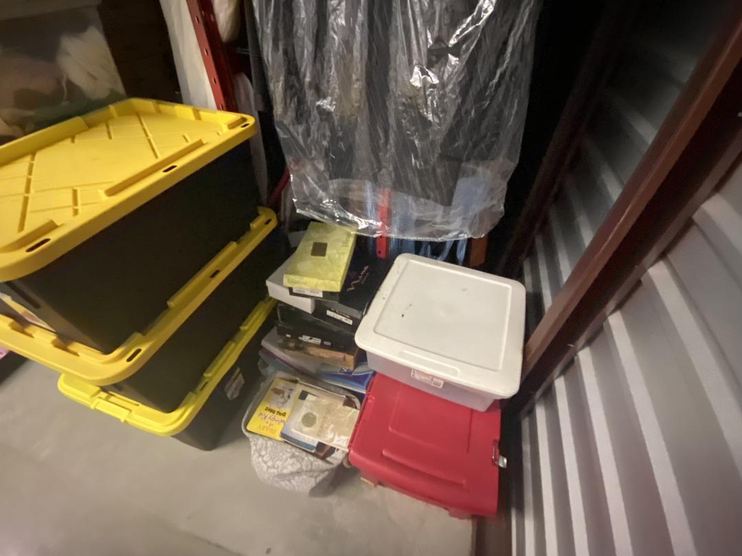 Storage Unit Auction in Kenner, LA at Kenner Self Storage ends on 27th