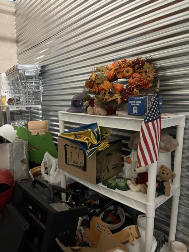 Storage Unit Auction in Bayonne, NJ at Delta SelfStorage Bayonne