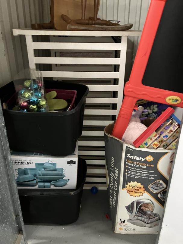 Storage Unit Auction in St. Louis, MO at A Storage InnLansdowne ends on 2nd January, 2024 1100 AM