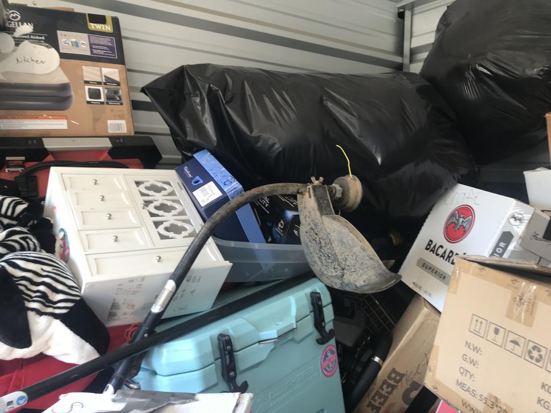 Storage Unit Auction in La Vergne, TN at LaVergne Mini Storage ends on