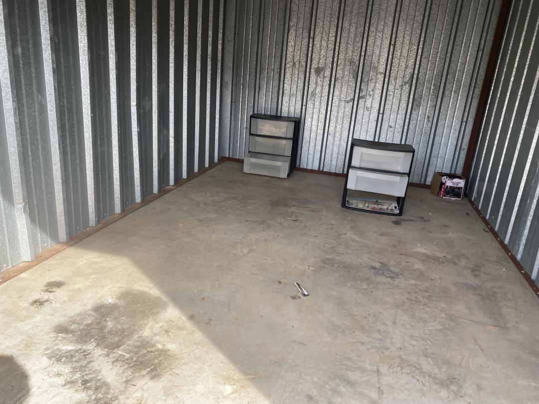 Storage Unit Auction in Pensacola, FL at Gray Line Storage 7054 N