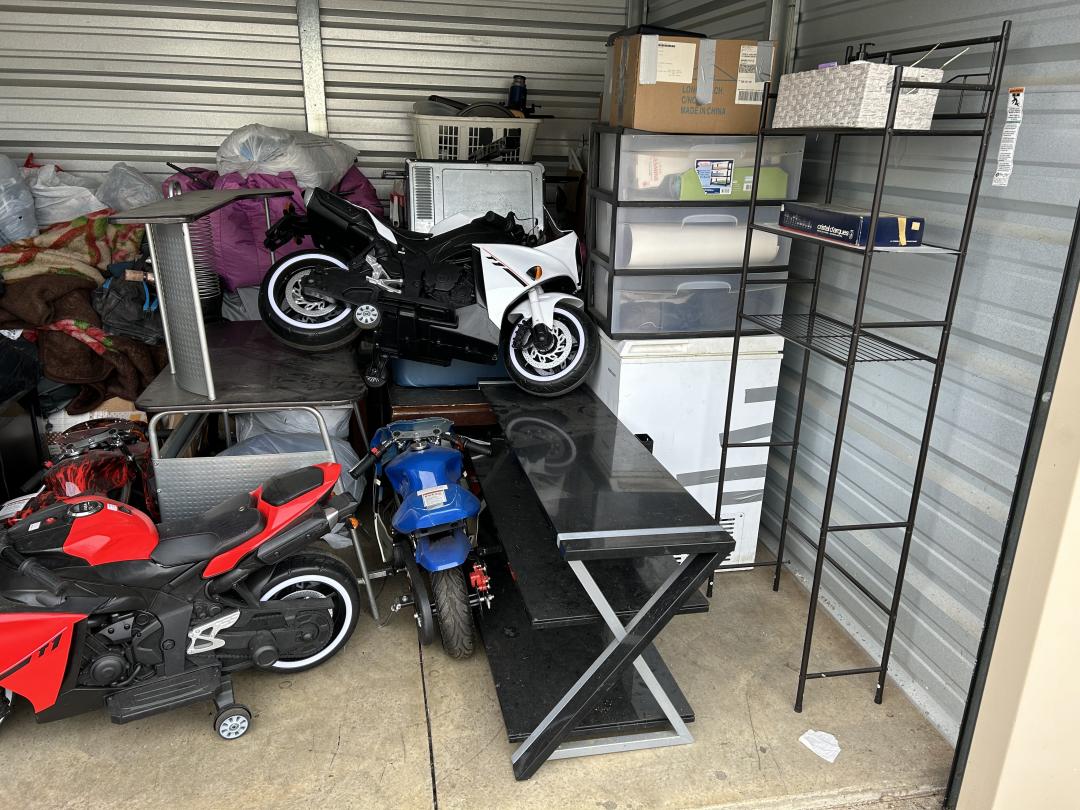 Storage Unit Auction in La Vergne, TN at LaVergne Mini Storage ends on