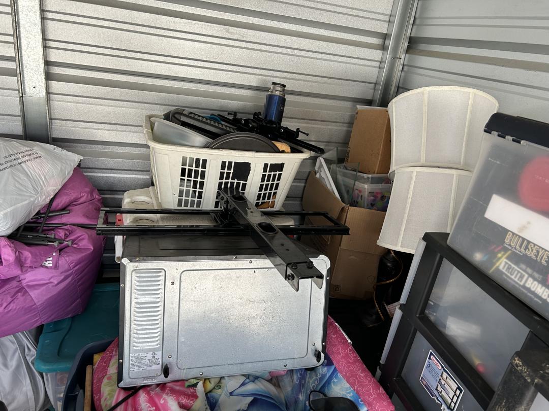 Storage Unit Auction in La Vergne, TN at LaVergne Mini Storage ends on