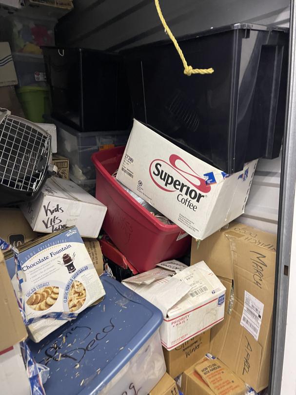 Storage Unit Auction in Bayonne, NJ at Delta SelfStorage Bayonne