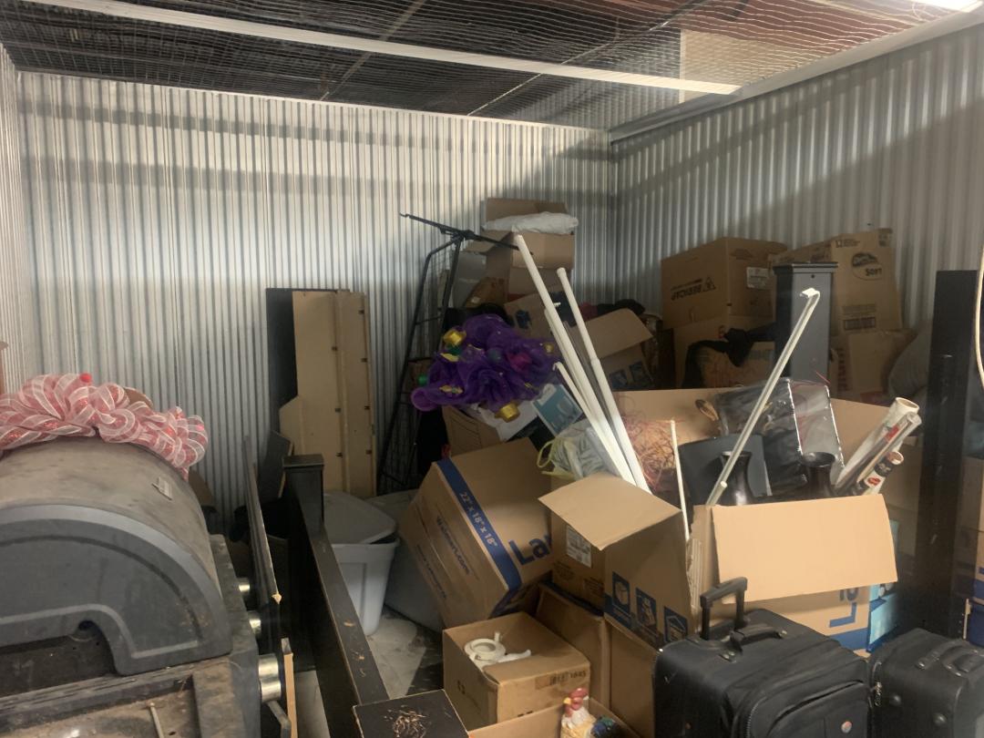 Storage Unit Auction in Shreveport, LA at Mansfield Road Storage Center