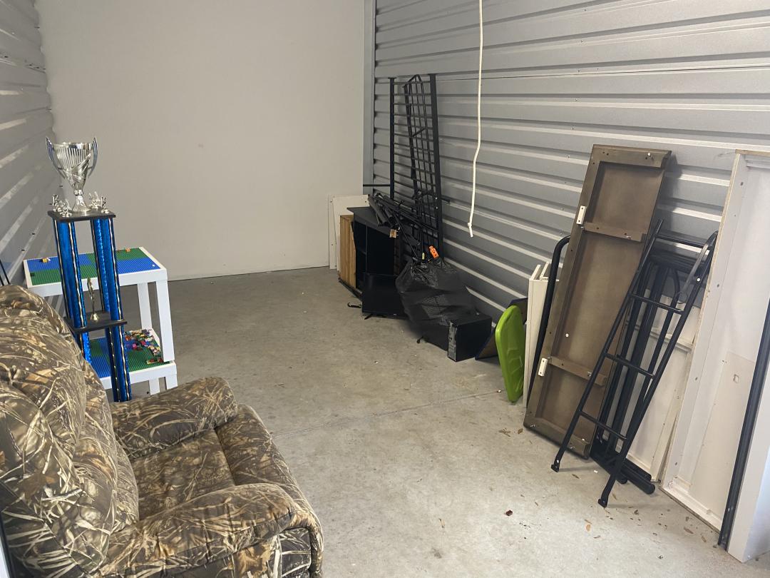 Storage Unit Auction in Belleview, FL at Sentry Storage Properties of ...