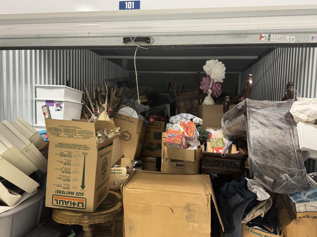 Storage Unit Auction in Shreveport, LA at Mansfield Road Storage Center
