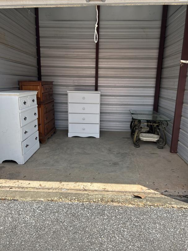 Storage Unit Auction in Crestview , FL at Crestview Storage ends on ...