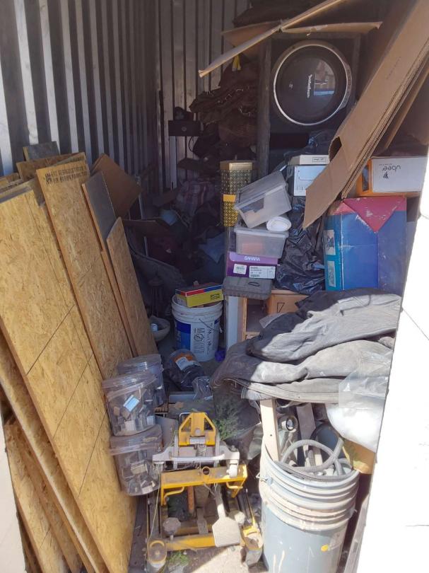 Storage Unit Auction in Tucson, AZ at Anytime Storage-Irvington ends on ...