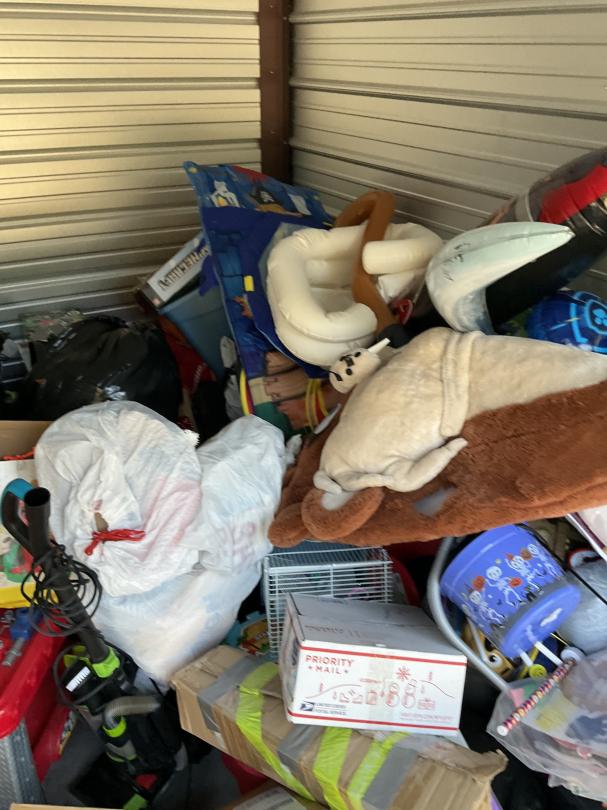 Storage Unit Auction in Tifton, GA at Southern Storage 3085 Carpenter