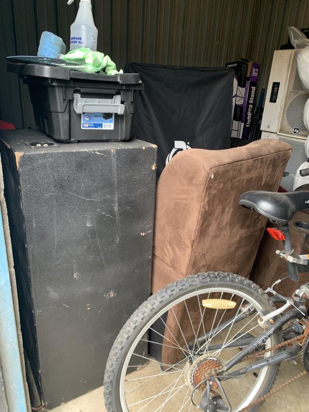 Storage Unit Auction in Harahan, LA at Key Storage River Road ends on