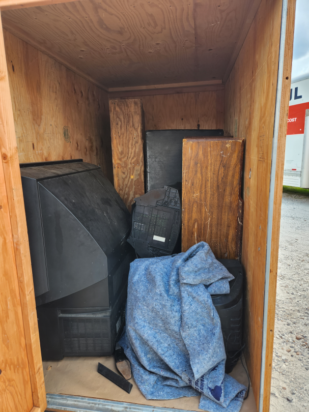 Storage Unit Auction in Jackson , MS at UHaul Storage of Jackson ends