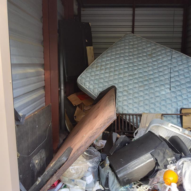 Storage Unit Auction in Hattiesburg, MS at Storage Sense Hattiesburg