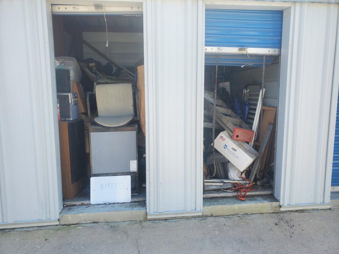 Storage Unit Auction in Tallahassee, FL at Morningstar of Tennessee