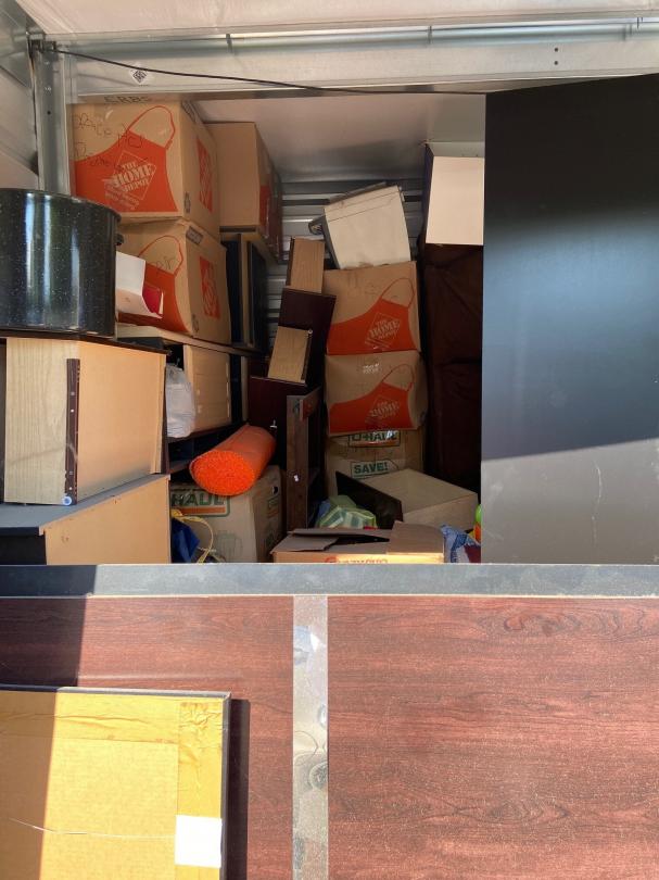 Storage Unit Auction in Belleville, IL at Gateway Storage Mall