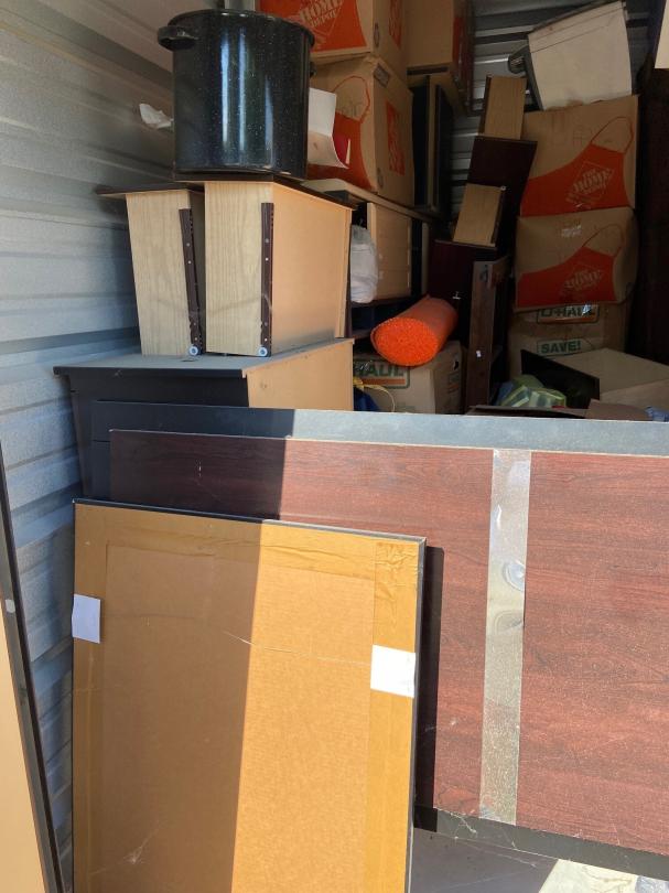 Storage Unit Auction in Belleville, IL at Gateway Storage Mall