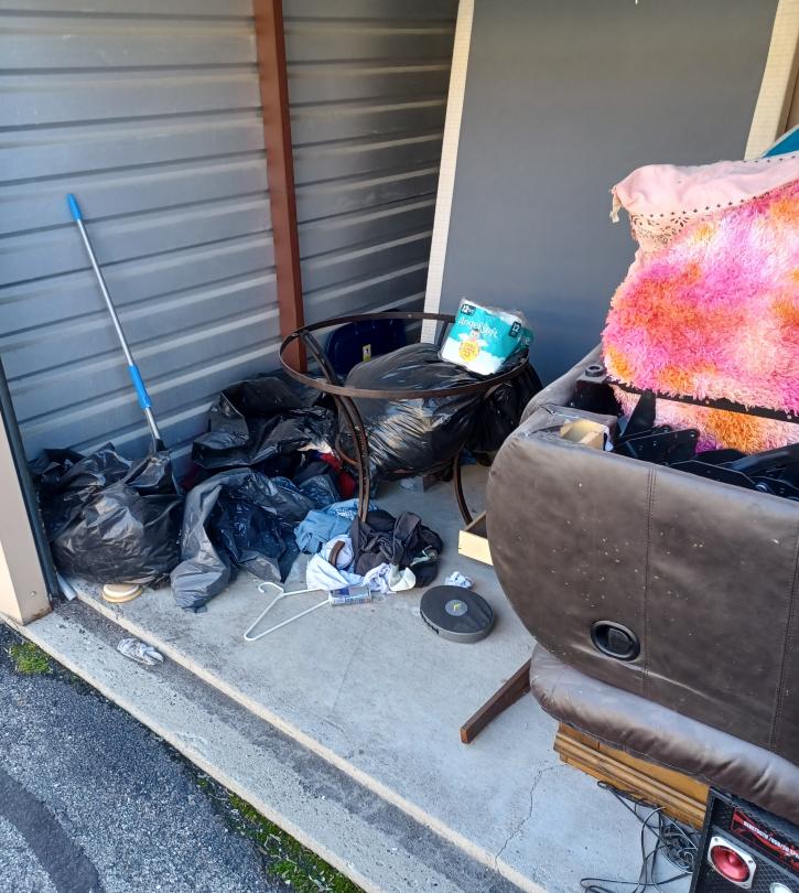 Storage Unit Auction in Trenton, MI at Red Dot Storage 105 ends on 27th