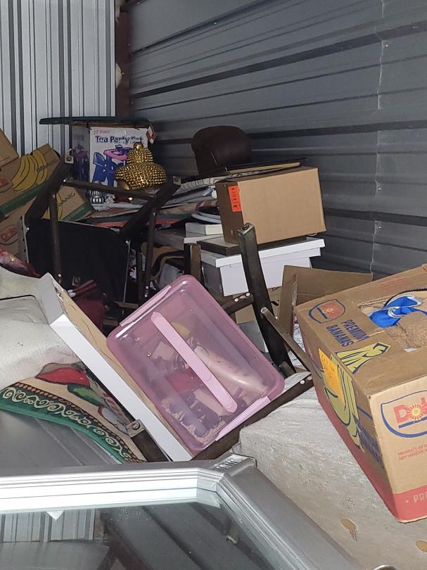 Storage Unit Auction in Dublin, GA at Curry RentalsWoodlawn Bldg A