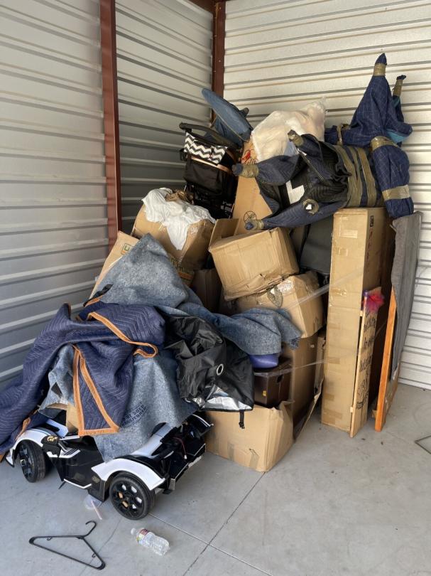 Storage Unit Auction in Pflugerville, TX at SpareBox Storage 0093 ends on 19th October, 2022 12