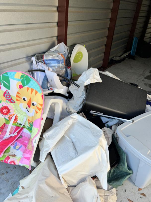 Storage Unit Auction in Hinesville, GA at Main Gate Self Storage ends