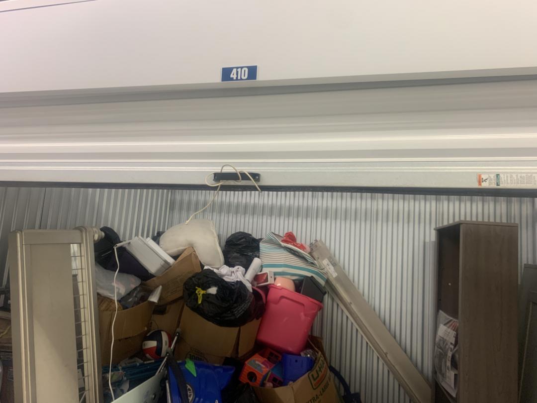 Storage Unit Auction in Shreveport, LA at Mansfield Road Storage Center