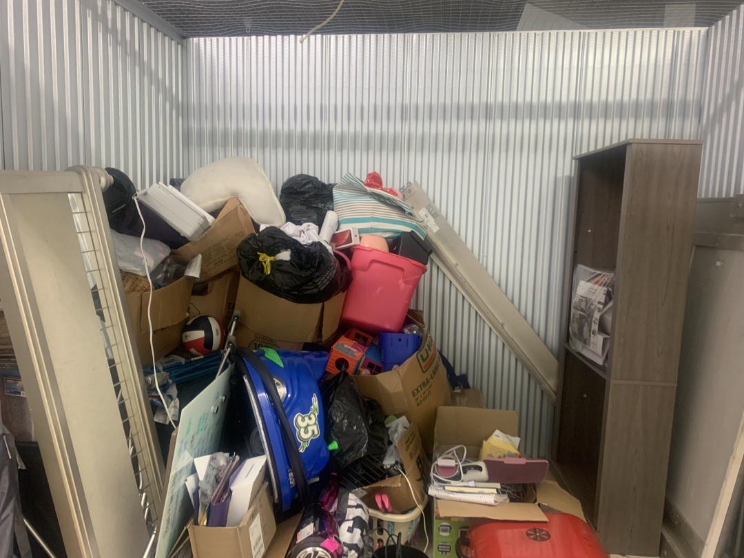 Storage Unit Auction in Shreveport, LA at Mansfield Road Storage Center