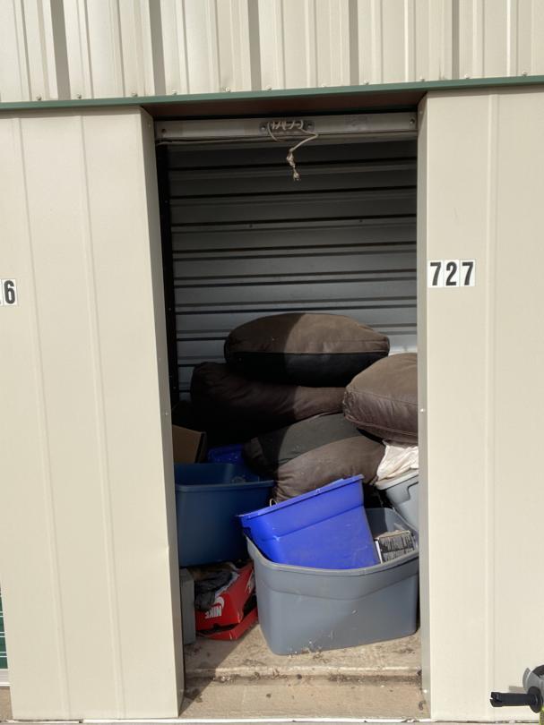 Storage Unit Auction in Lawton, OK at Gray Line Storage 2801 SW Lee